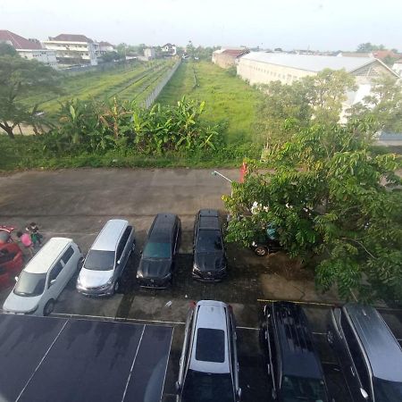 Cendana Coliving Solo Baru Hotel Bagian luar foto