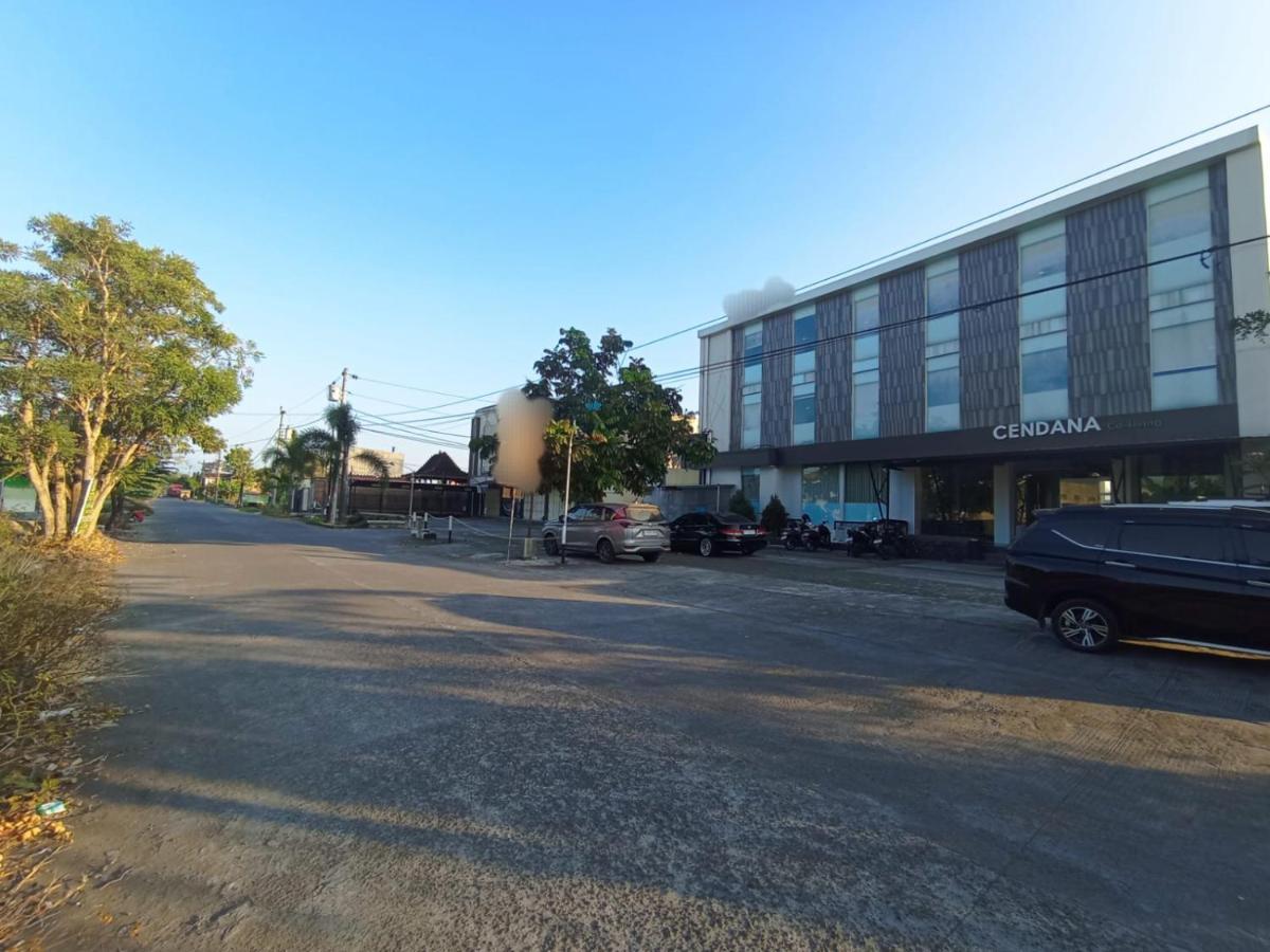 Cendana Coliving Solo Baru Hotel Bagian luar foto