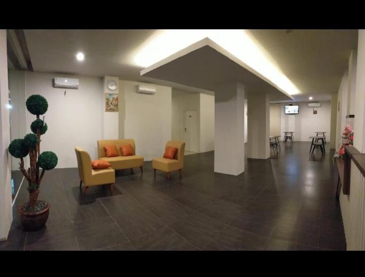 Cendana Coliving Solo Baru Hotel Bagian luar foto
